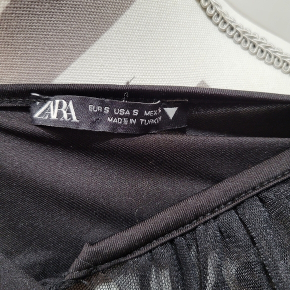 Zara Black Bodysuit - Picture 5 of 7